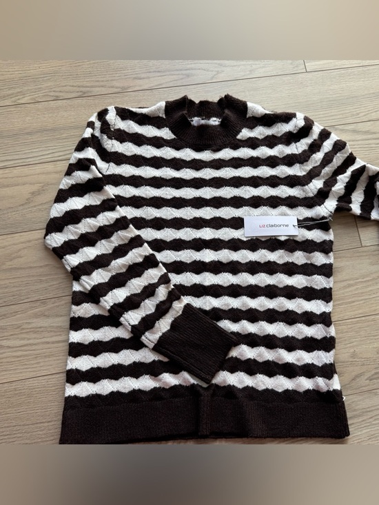 Liz Claiborne Sweaters - Liz Claiborne Brown & Cream Striped Crewneck Sweater